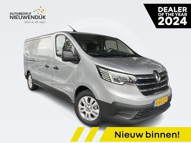 Grey highland (tekqa) Nieuw 2025 Renault Trafic Komfort MPV | € 35.900 (Duur) - Afbeelding 1/4