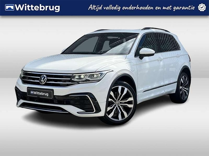 Wit Gebruikt 2021 VW Tiguan Business+ SUV | € 36.950 (Iets duurder) - Afbeelding 1/2