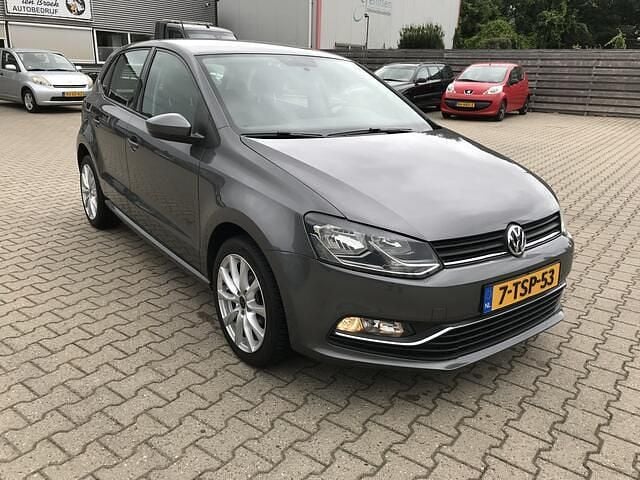 Grijs Gebruikt 2014 VW Polo Comfortline Hatchback | € 5.250 (Eerlijke prijs) - Afbeelding 1/4