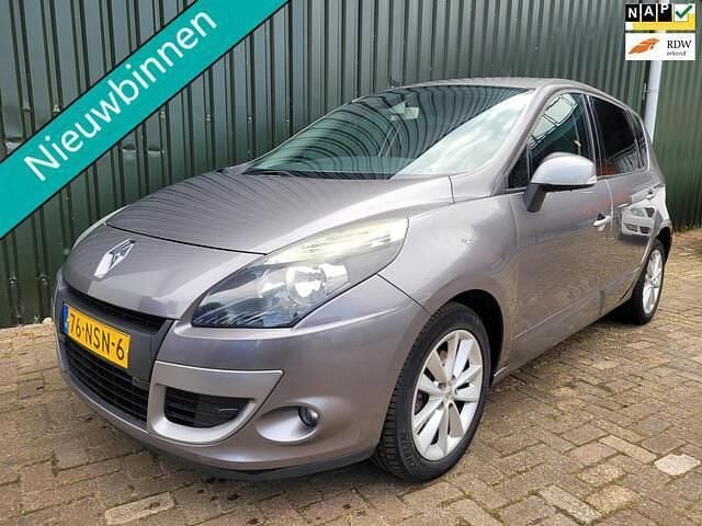 Grijs Gebruikt 2010 Renault Scénic III MPV | € 3.790 (Goede deal) - Afbeelding 1/4