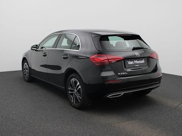 Occasion Mercedes A250 Luxury 218 PK (160 kW) 2023 Zwart Hatchback