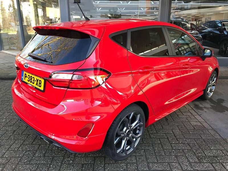 Occasion Ford Fiesta ST-Line 101 PK (74 kW) 2022 Rood Hatchback