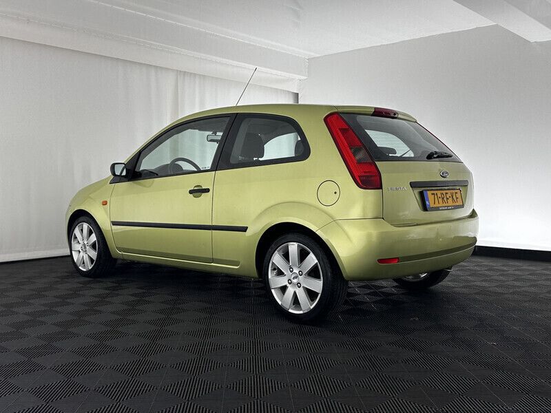 Occasion Ford Fiesta Futura 69 PK (50 kW) 2005 Groen metallic Hatchback