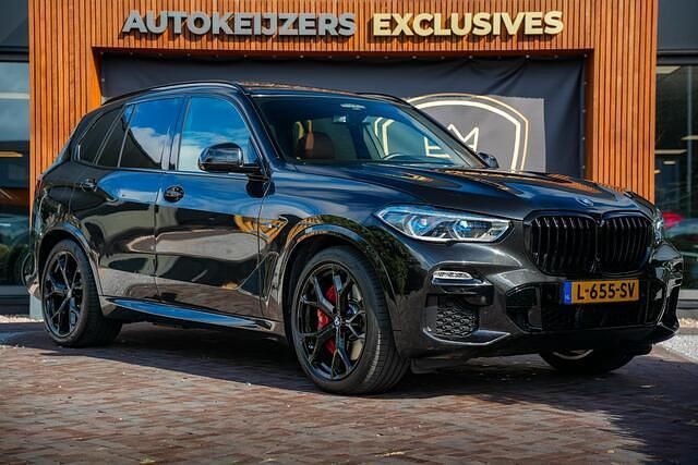 Zwart Occasion 2021 BMW X5 Executive SUV | € 44.900 (Duur) - Afbeelding 1/4