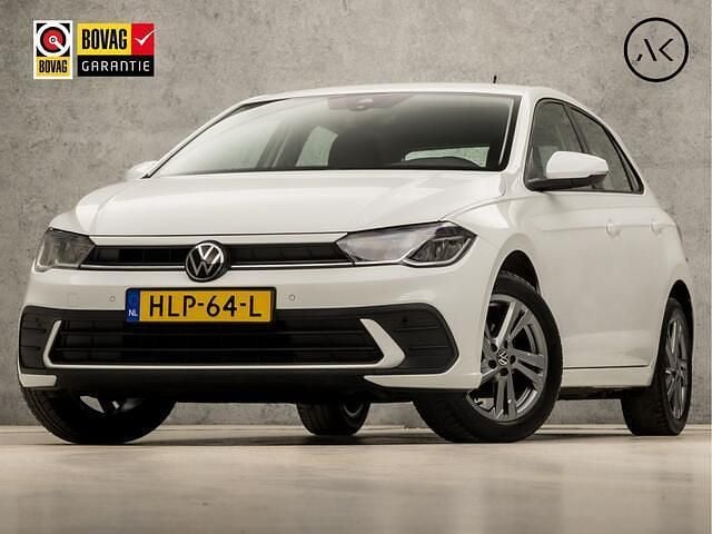 Wit Gebruikt 2023 VW Polo Sportline Hatchback | € 18.945 (Goede deal) - Afbeelding 1/4