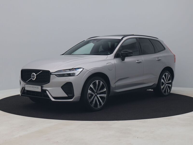 Grijs, metallic lak Gebruikt 2021 Volvo XC60 R-Design SUV | € 39.900 (Eerlijke prijs) - Afbeelding 1/4