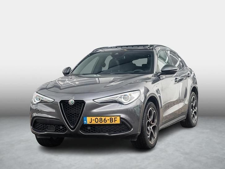 Gebruikt 2020 Alfa Romeo Stelvio Tech Edition SUV | € 38.989 (Eerlijke prijs) - Afbeelding 1/4