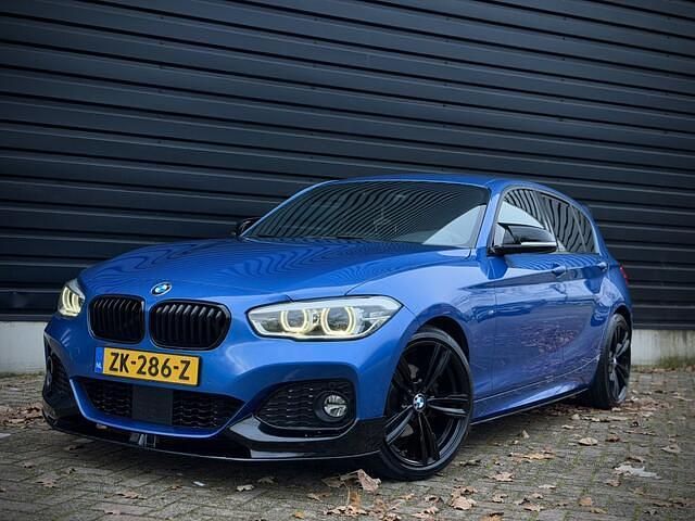 Blauw / estorilblau 2 metallic (b45) Gebruikt 2019 BMW 120 M Performance Hatchback | € 19.950 (Eerlijke prijs) - Afbeelding 1/4