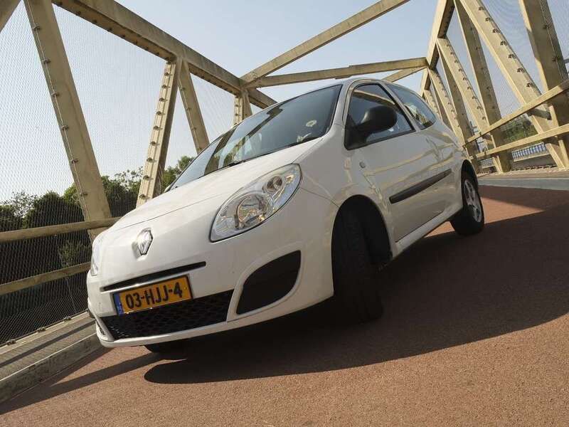 Wit Gebruikt 2008 Renault Twingo Hatchback | € 1.100 - Afbeelding 1/4