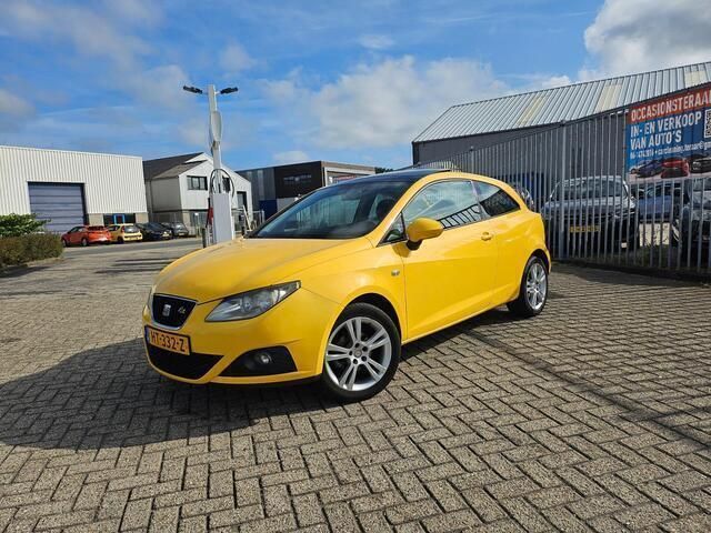 Geel Gebruikt 2008 Seat Ibiza SC FR-Line Hatchback | € 2.950 - Afbeelding 1/4