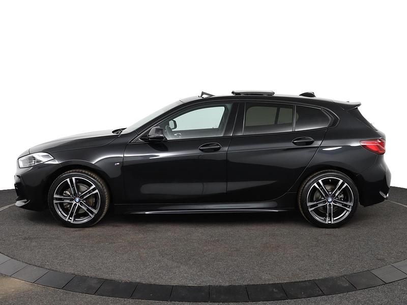 Occasion BMW 118 Comfort Edition 136 PK (100 kW) 2024 Zwart Hatchback