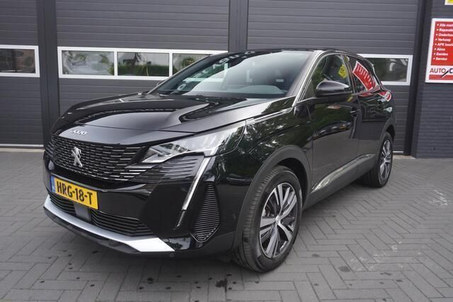 Zwart Gebruikt 2024 Peugeot 3008 Allure SUV | € 28.900 (Eerlijke prijs) - Afbeelding 1/4