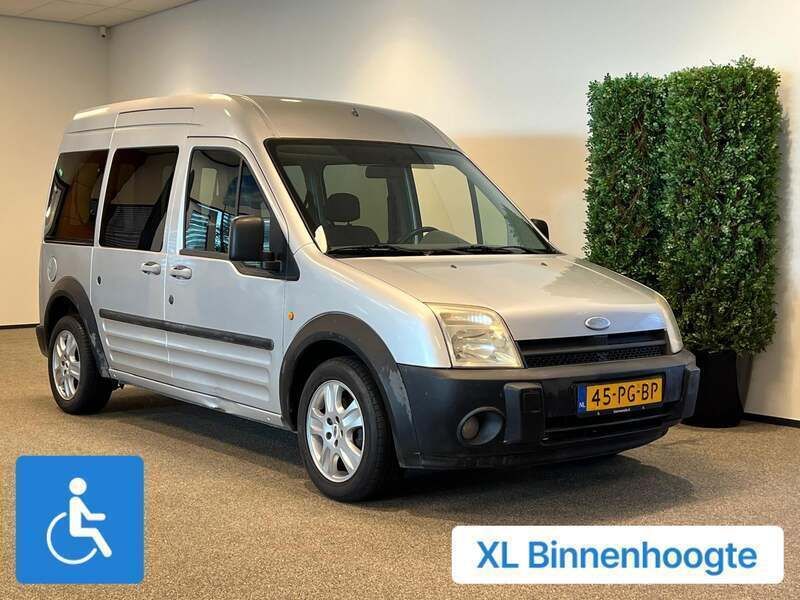 Grijs Gebruikt 2004 Ford Tourneo Connect MPV | € 14.950 - Afbeelding 1/3