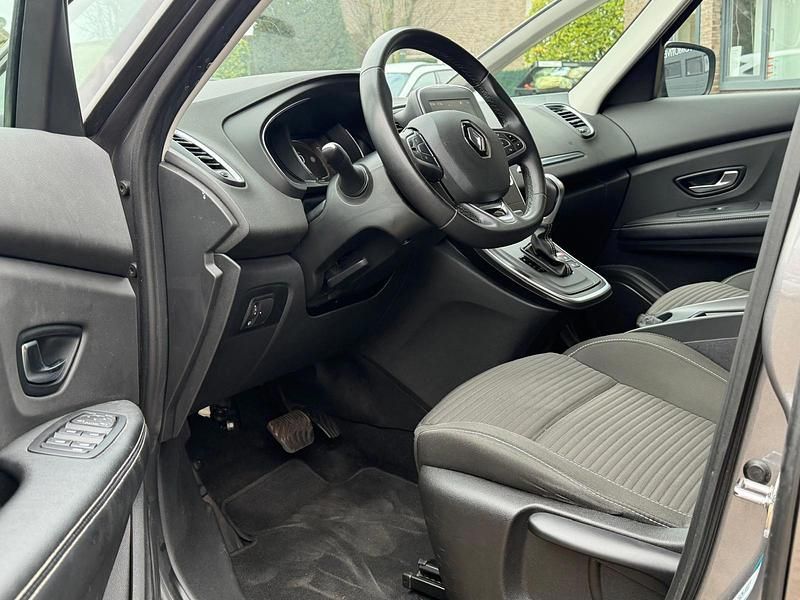 Occasion Renault Grand Scénic IV Equilibre 140 PK (102 kW) 2023 Grijs MPV