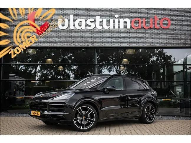 Zwart Gebruikt 2023 Porsche Cayenne Platinum Edition SUV | € 89.950 (Super prijs) - Afbeelding 1/4
