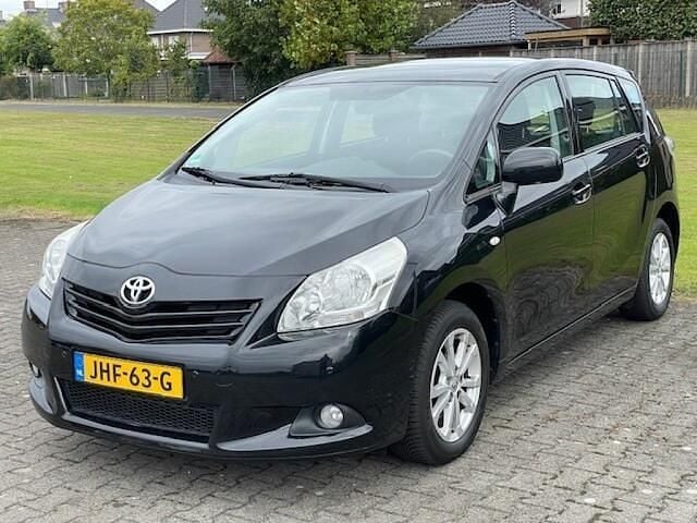 Zwart Occasion 2012 Toyota Verso Business Edition MPV | € 10.950 (Iets duurder) - Afbeelding 1/4