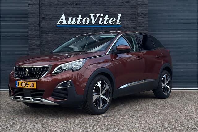 Bruin Gebruikt 2017 Peugeot 3008 Sport SUV | € 11.945 (Eerlijke prijs) - Afbeelding 1/4