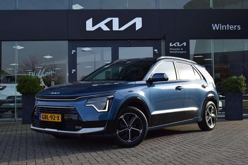 Blauw Occasion 2024 Kia Niro SUV | € 31.445 (Eerlijke prijs) - Afbeelding 1/4