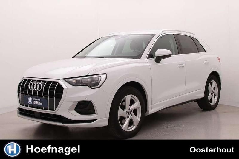 Wit Gebruikt 2021 Audi Q3 Proline SUV | € 31.900 (Eerlijke prijs) - Afbeelding 1/4