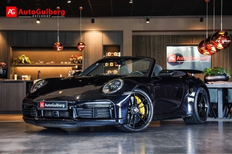 Zwart Gebruikt 2024 Porsche 911 Turbo S Cabriolet Sport Cabriolet | € 249.900 - Afbeelding 1/4