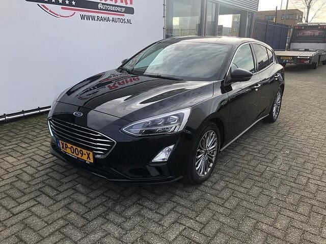 Zwart Gebruikt 2019 Ford Focus Business Edition Hatchback | € 11.950 (Super prijs) - Afbeelding 1/4