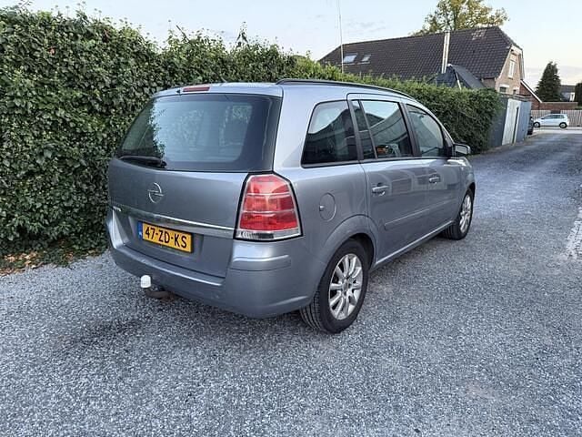 Occasion Opel Zafira 140 PK (102 kW) 2008 Grijs MPV