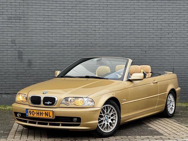 Occasion BMW 320 Cabriolet Executive 170 PK (125 kW) 2001 Geel (metallic) Cabriolet