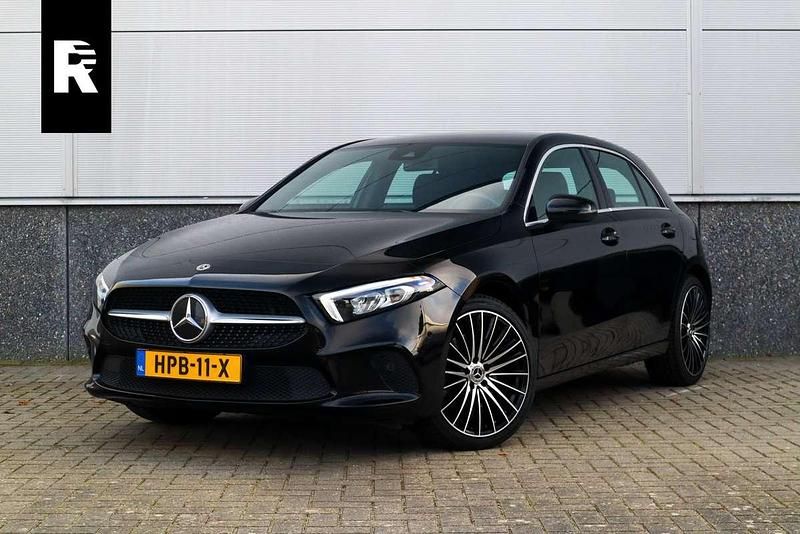 Occasion Mercedes A250 Luxury 218 PK (160 kW) 2021 Zwart Hatchback