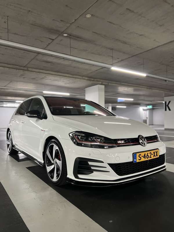 Wit Gebruikt 2020 VW Golf VII GTI Stationwagen | € 28.950 (Goede deal) - Afbeelding 1/4