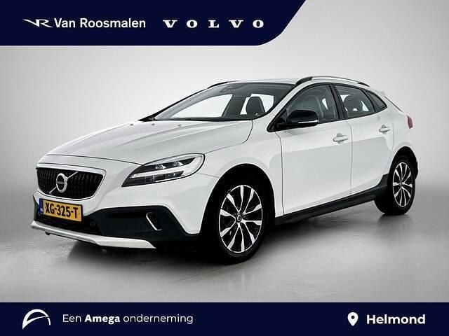 Wit Occasion 2019 Volvo V40 Dynamic Hatchback | € 17.450 (Goede deal) - Afbeelding 1/4