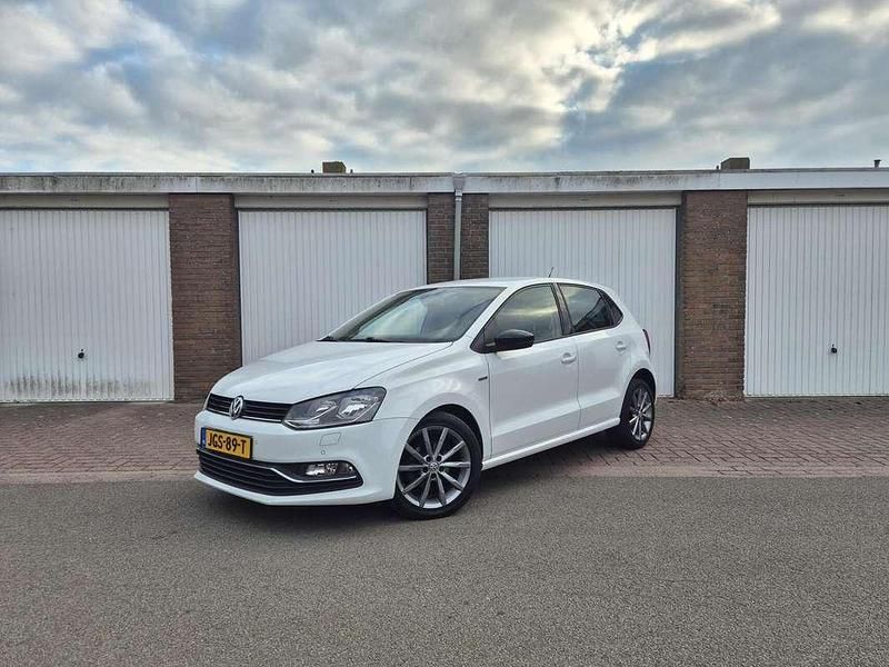Wit Occasion 2014 VW Polo | € 8.995 (Eerlijke prijs) - Afbeelding 1/4