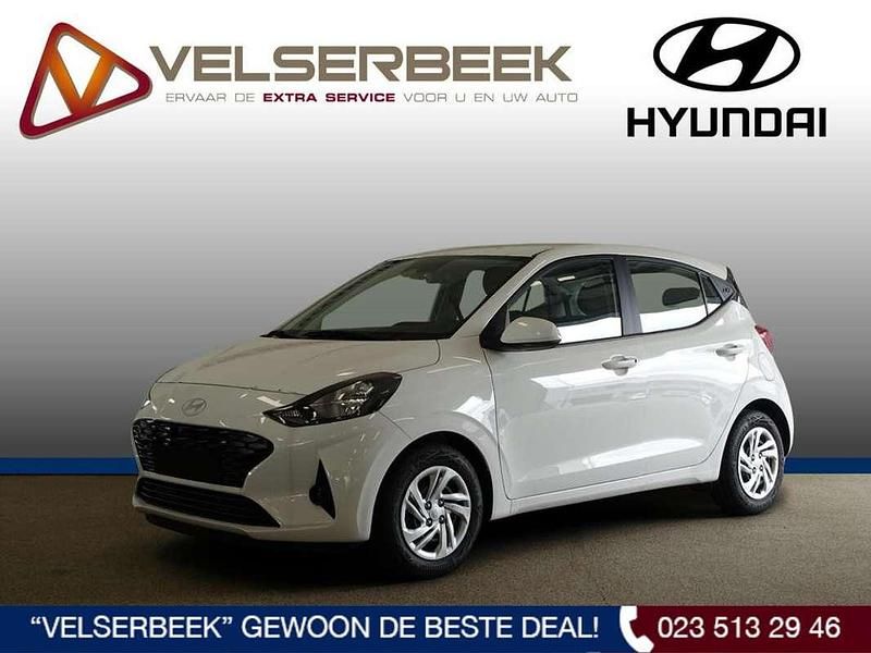Wit Nieuw 2025 Hyundai i10 Comfort Hatchback | € 21.800 - Afbeelding 1/4