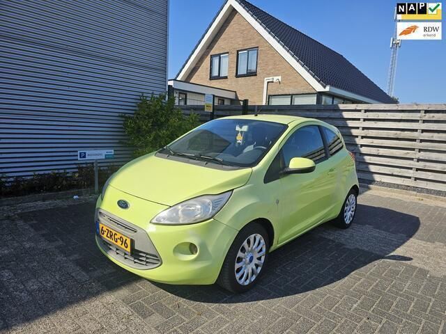 Groen Gebruikt 2009 Ford Ka Limited Hatchback | € 1.750 (Eerlijke prijs) - Afbeelding 1/4