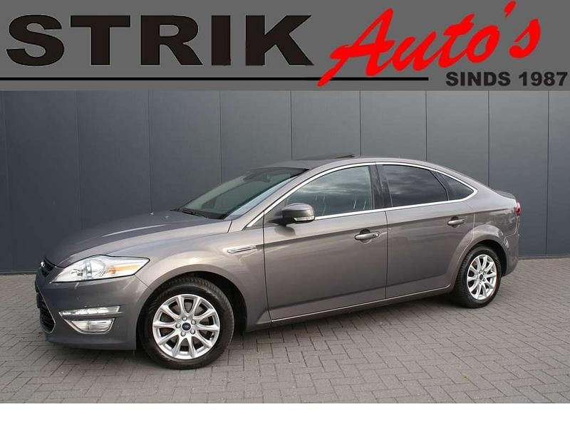 Bruin Gebruikt 2012 Ford Mondeo Titanium Hatchback | € 4.249 - Afbeelding 1/4