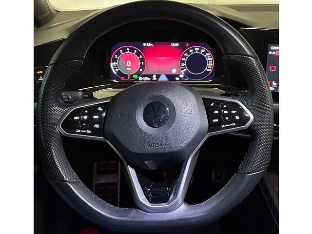 Occasion VW Golf VIII R-line 150 PK (110 kW) 2020 Zwart Hatchback