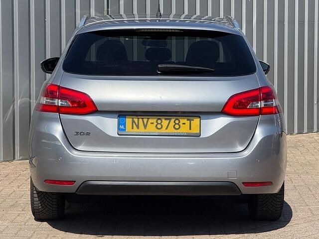 Occasion Peugeot 308 SW 120 PK (88 kW) 2017 Grijs (metallic) Stationwagen
