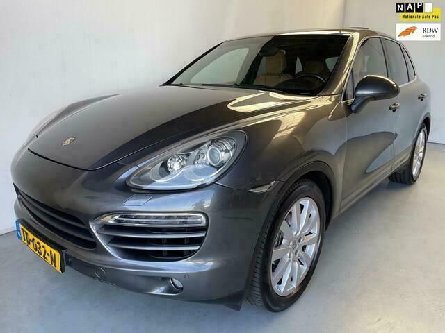 Grijs Gebruikt 2011 Porsche Cayenne SUV | € 18.999 (Super prijs) - Afbeelding 1/4