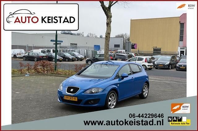Blauw Occasion 2010 Seat Leon Hatchback | € 3.450 (Eerlijke prijs) - Afbeelding 1/4