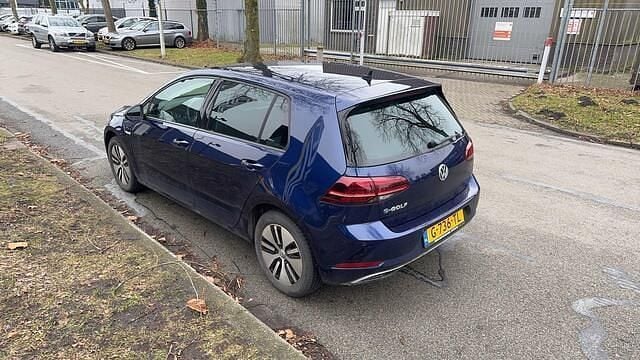 Occasion VW e-Golf 100 kW (136 PK) 2019 Blauw Hatchback