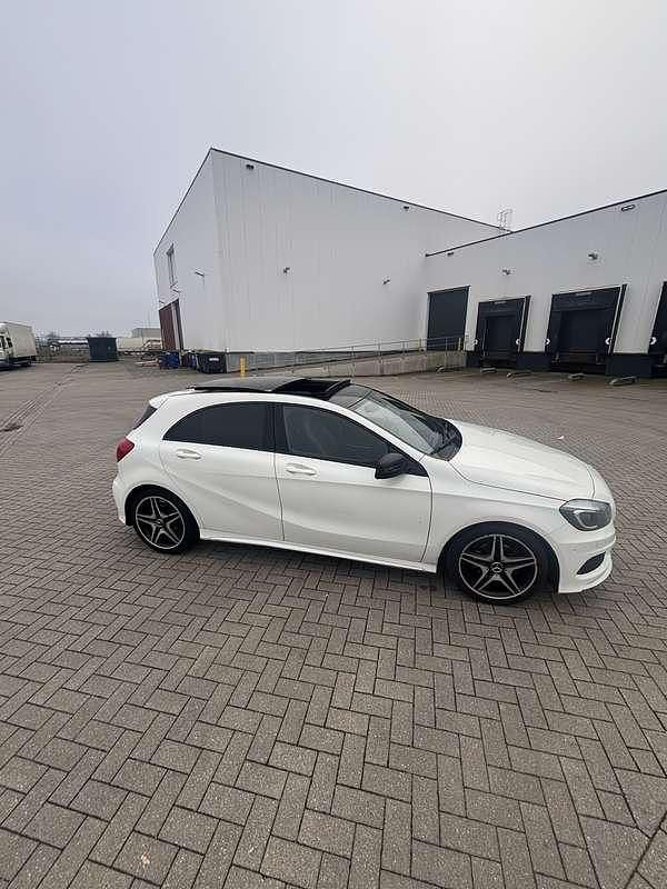 Occasion Mercedes A180 AMG 122 PK (89 kW) 2015 Wit Stationwagen