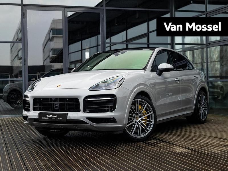Occasion Porsche Cayenne Turbo 462 PK (339 kW) 2022 Grijs SUV