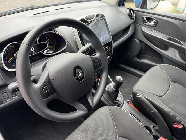 Occasion Renault Clio IV Expression 90 PK (66 kW) 2014 Blauw Hatchback