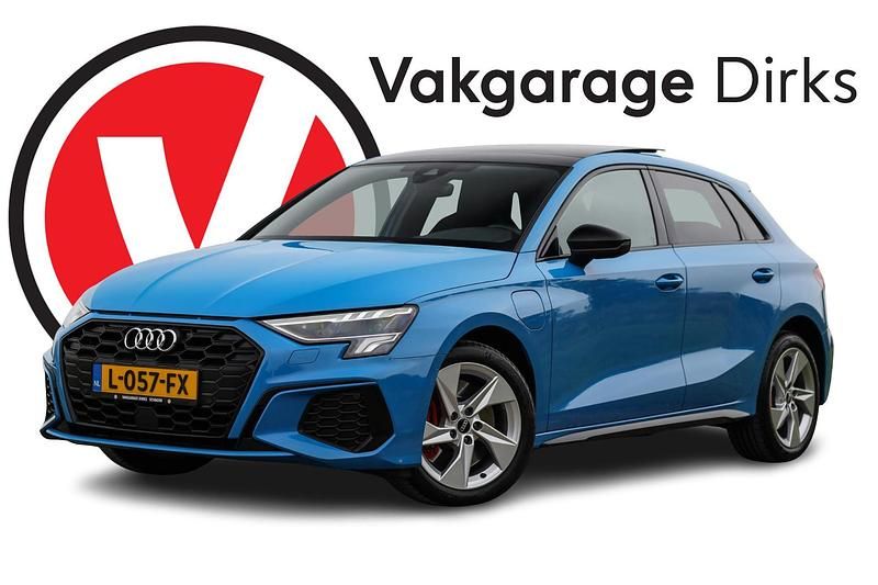 Blauw Gebruikt 2021 Audi A3 Sportback e-tron Competition Hatchback | € 25.939 - Afbeelding 1/3
