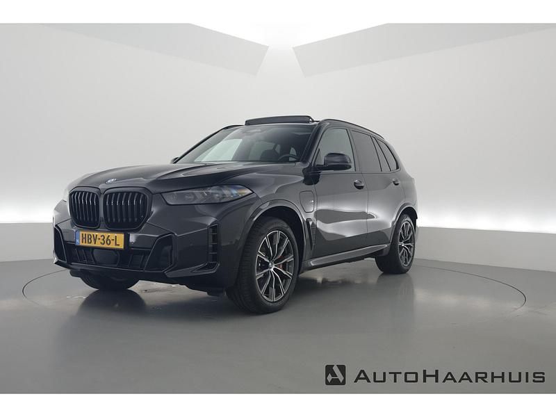 Zwart Gebruikt 2024 BMW X5 SUV | € 99.750 - Afbeelding 1/4