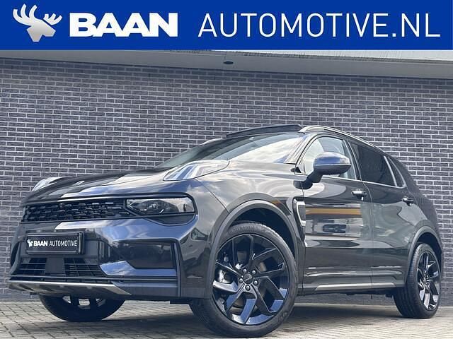 Zwart Gebruikt 2022 Lynk & Co 01 SUV | € 27.900 (Eerlijke prijs) - Afbeelding 1/4