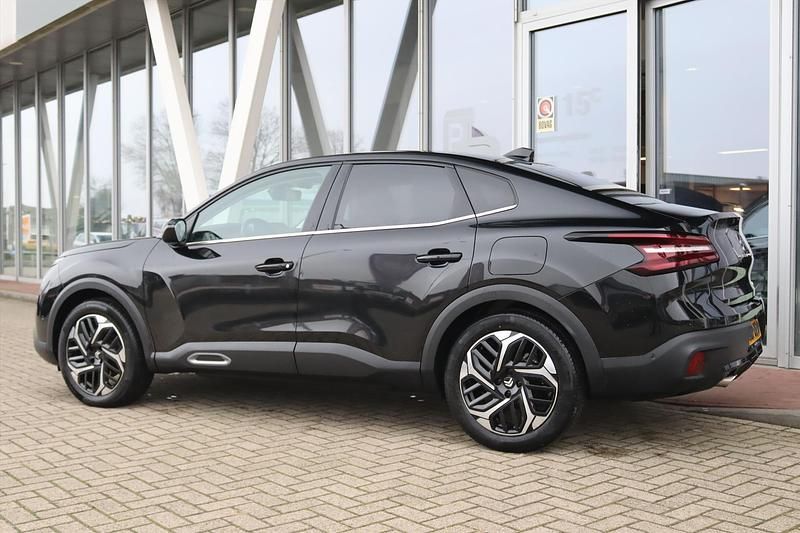 Occasion Citroën C4 X Shine 131 PK (96 kW) 2024 Zwart (metallic) SUV