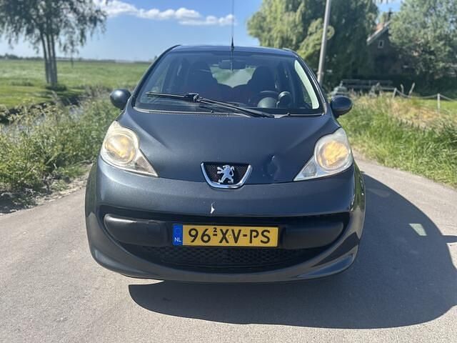 Occasion Peugeot 107 68 PK (50 kW) 2007 Grijs Hatchback