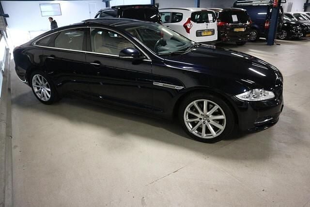 Occasion Jaguar XJ Portfolio 385 PK (283 kW) 2011 Blauw Sedan