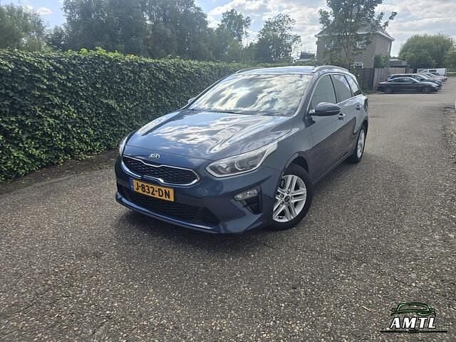 Blauw Gebruikt 2020 Kia Ceed Stationwagen | € 19.900 (Duur) - Afbeelding 1/4