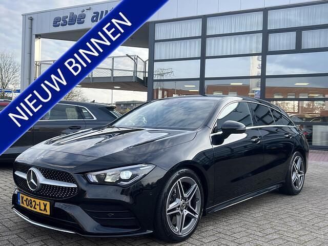 Occasion Mercedes CLA220 Shooting Brake AMG line 190 PK (139 kW) 2021 Zwart (metallic) Stationwagen
